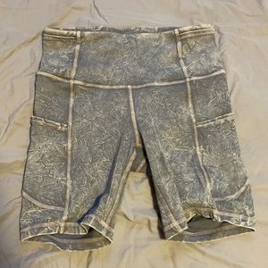 Lululemon Fast & Free shorts in ice dye grey